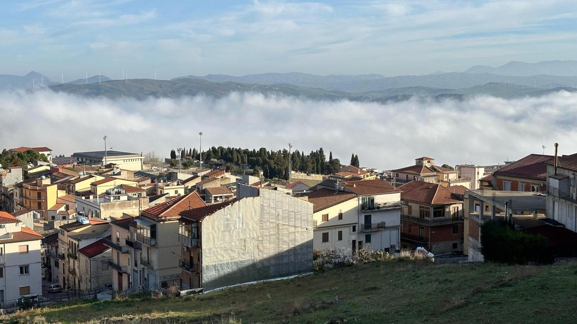 B&B A Due Passi San Giovanni Gemini Kültér fotó